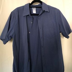 Men’s North Face Short-Sleeve Button Up
